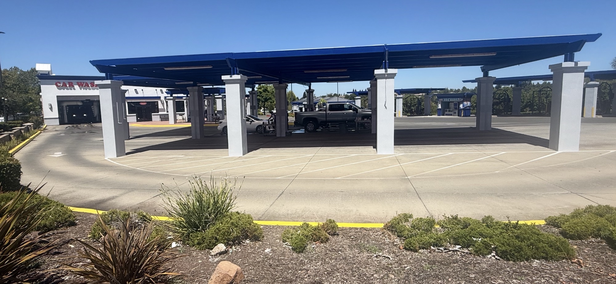 GEM CARWASH wash bays